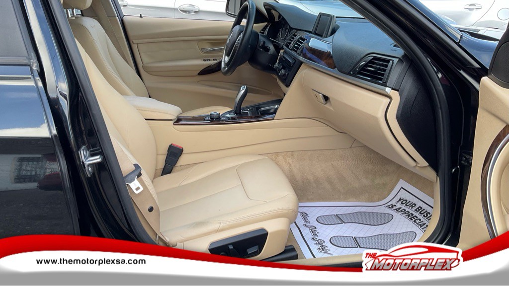 2015 BMW 3 Series Image 8