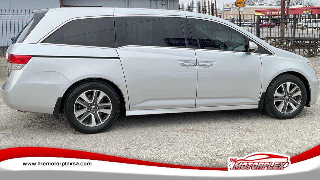 2014 Honda Odyssey Image 6