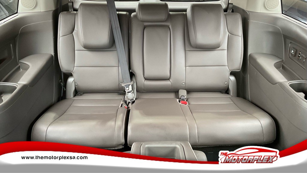 2014 Honda Odyssey Image 12