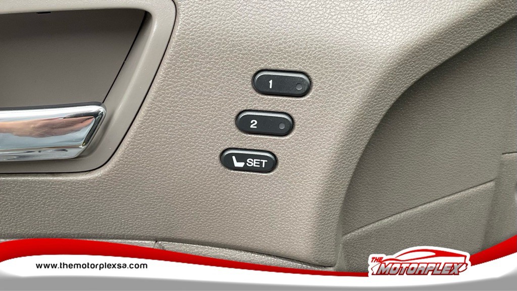 2014 Honda Odyssey Image 15