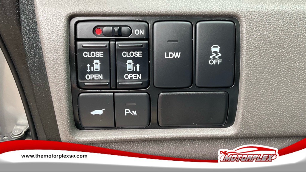 2014 Honda Odyssey Image 19