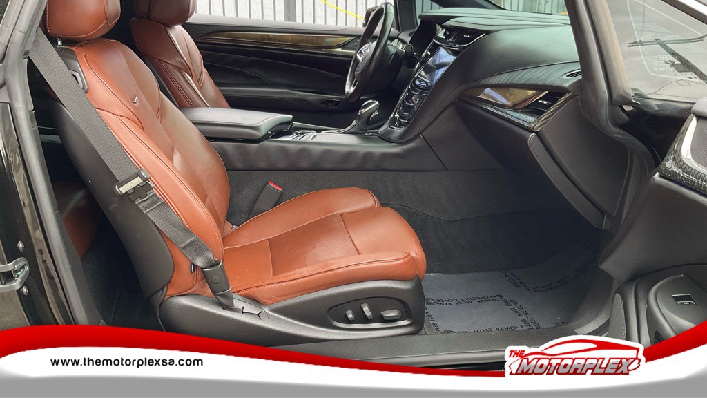 2014 Cadillac ELR Image 8