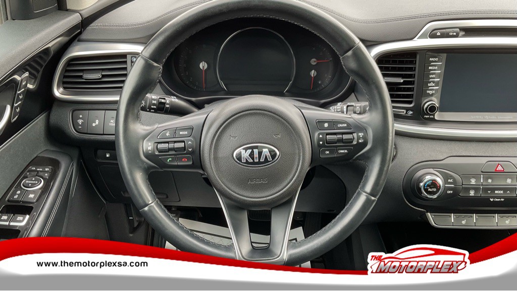 2018 Kia Sorento Image 13