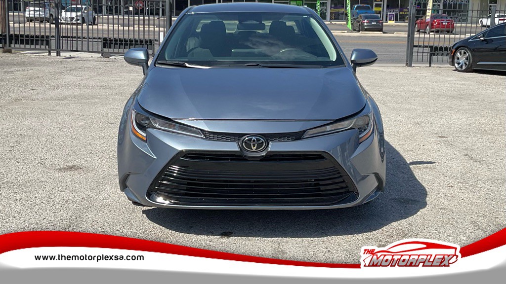 2024 Toyota Corolla Image 2