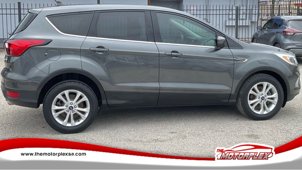 2019 Ford Escape Image 6