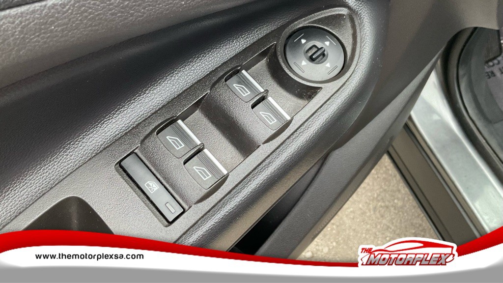 2019 Ford Escape Image 11