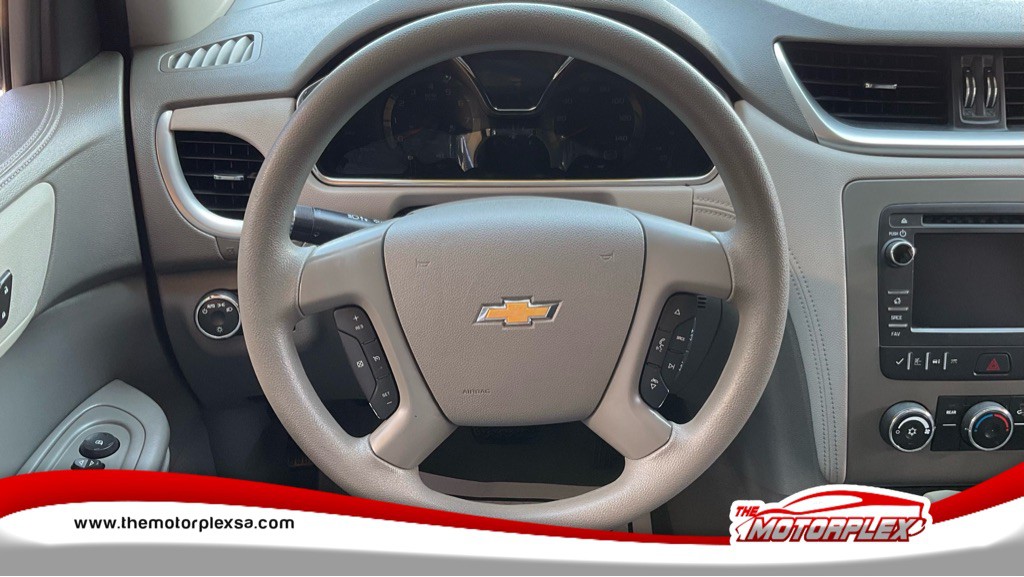 2016 Chevrolet Traverse Image 11