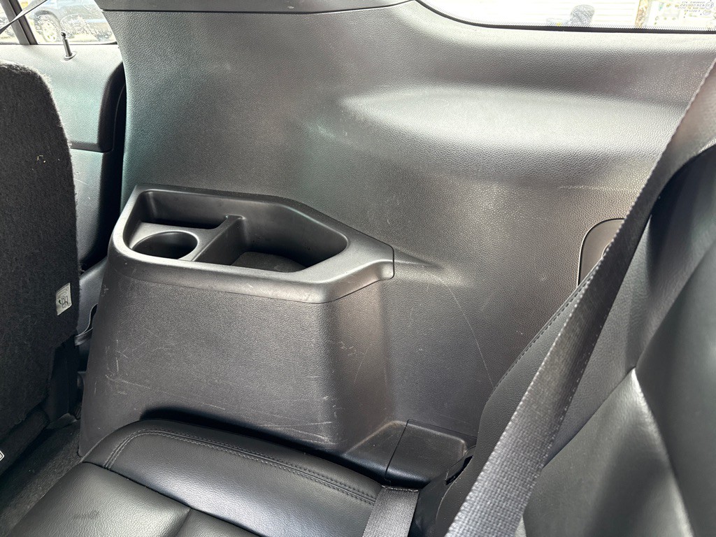 2014 Ford Explorer Image 15