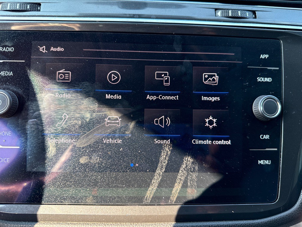 2018 Volkswagen Tiguan Image 9