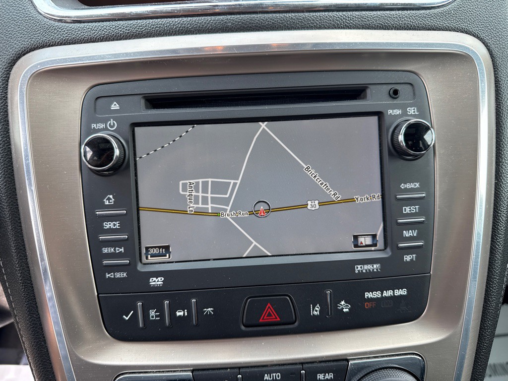 2015 GMC Acadia Image 8