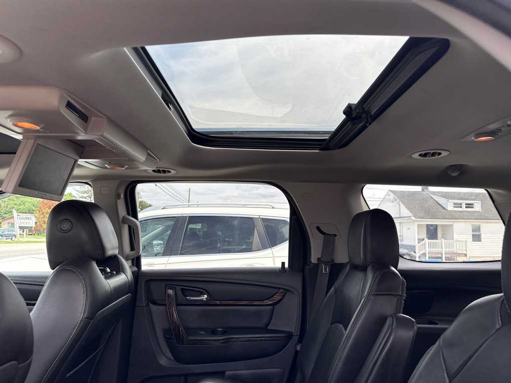 2015 GMC Acadia Image 10