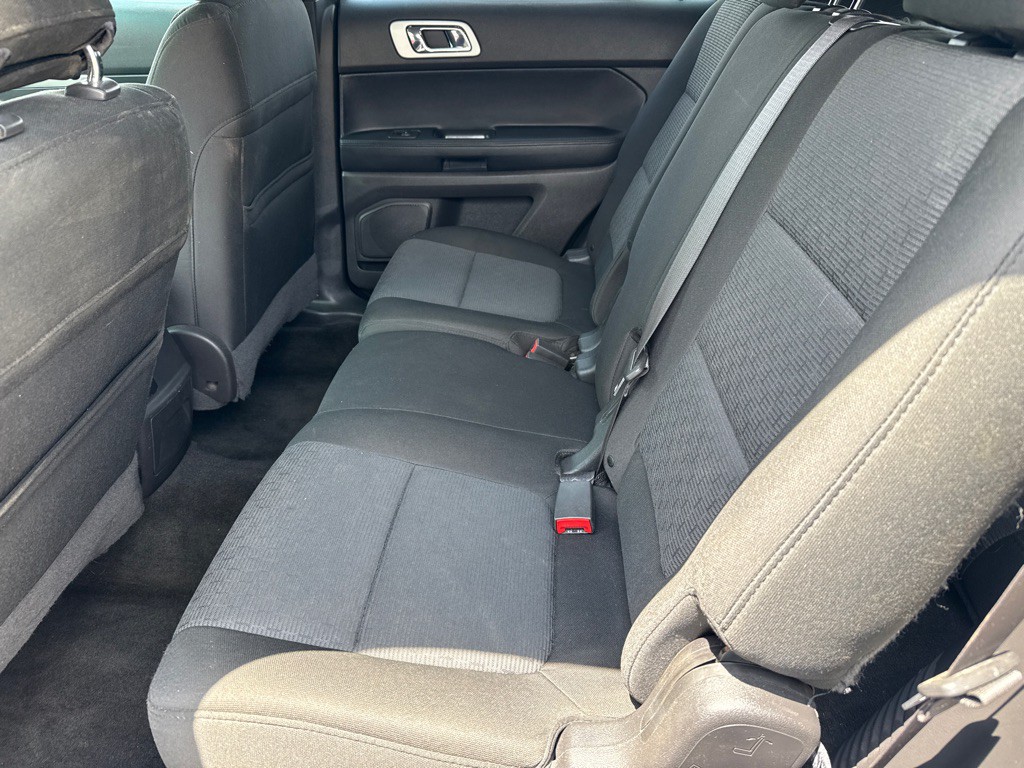 2015 Ford Explorer Image 9