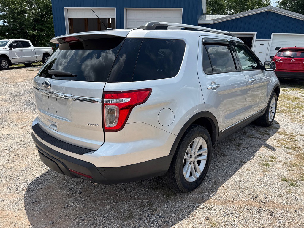 2015 Ford Explorer Image 14