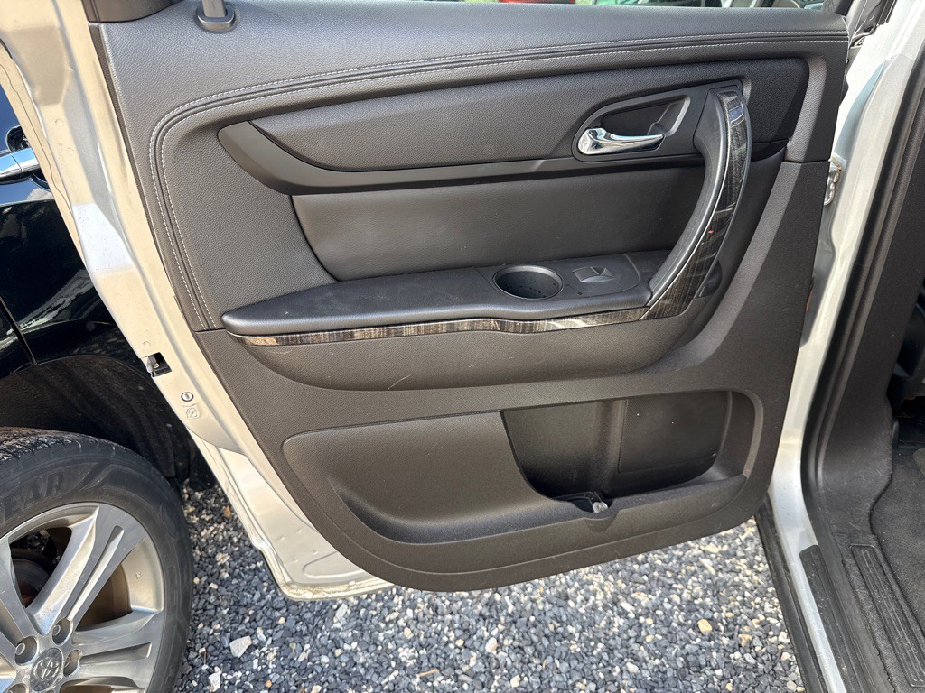 2014 GMC Acadia Image 9