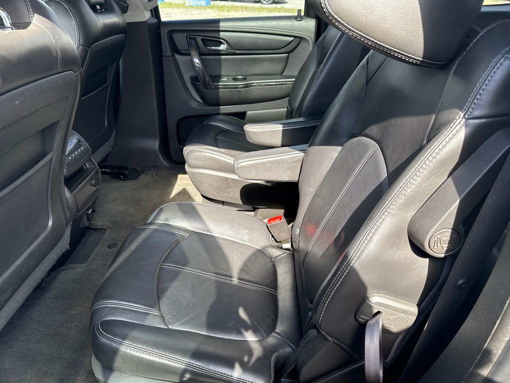 2014 GMC Acadia Image 10