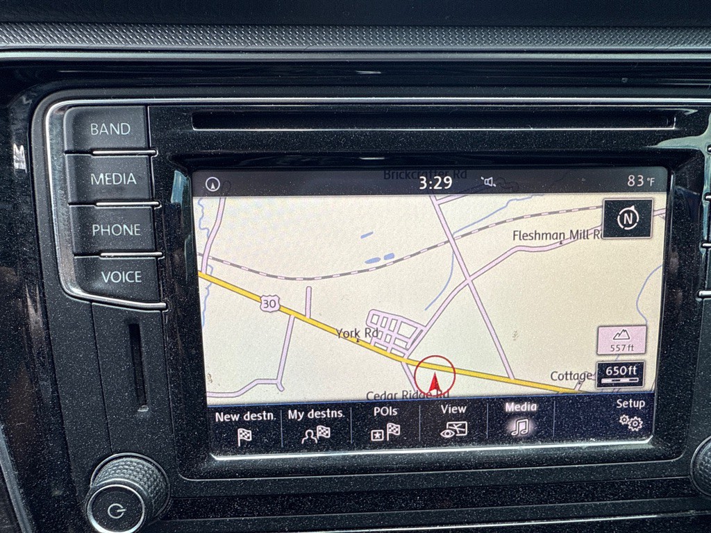 2017 Volkswagen Passat Image 5