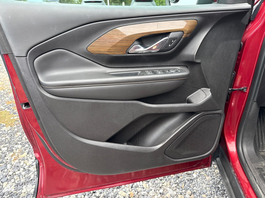 2018 GMC Terrain Image 4