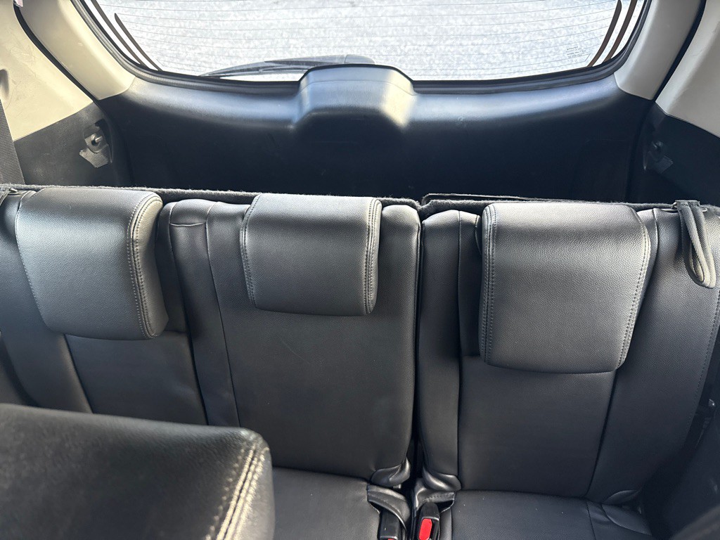 2014 Toyota Highlander Image 16