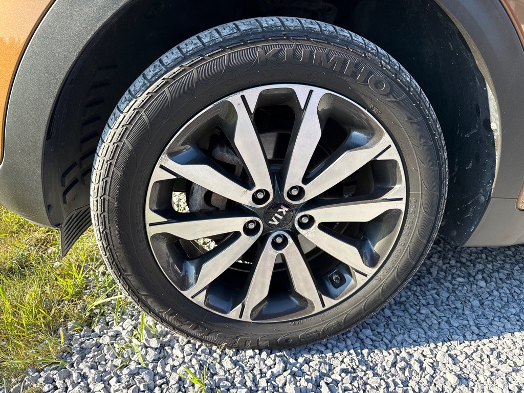2017 Kia Sportage Image 2