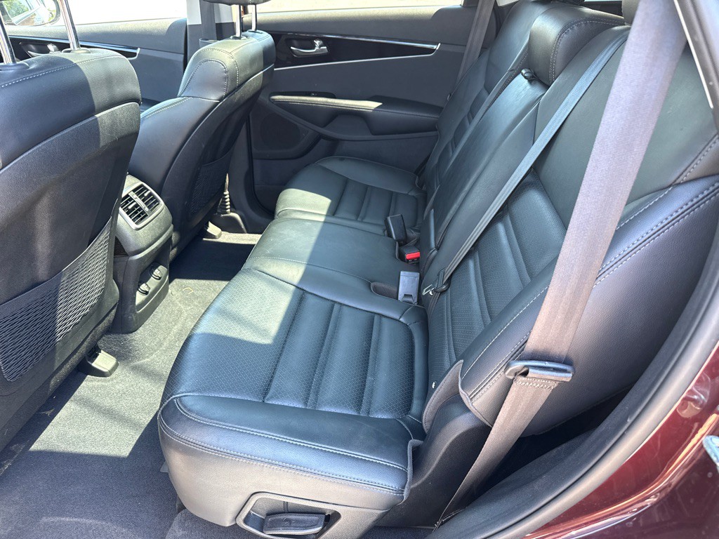 2019 Kia Sorento Image 16