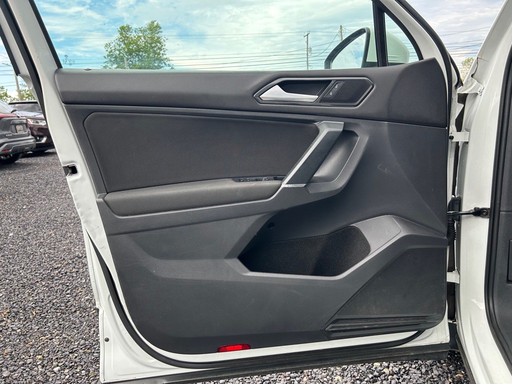 2018 Volkswagen Tiguan Image 18