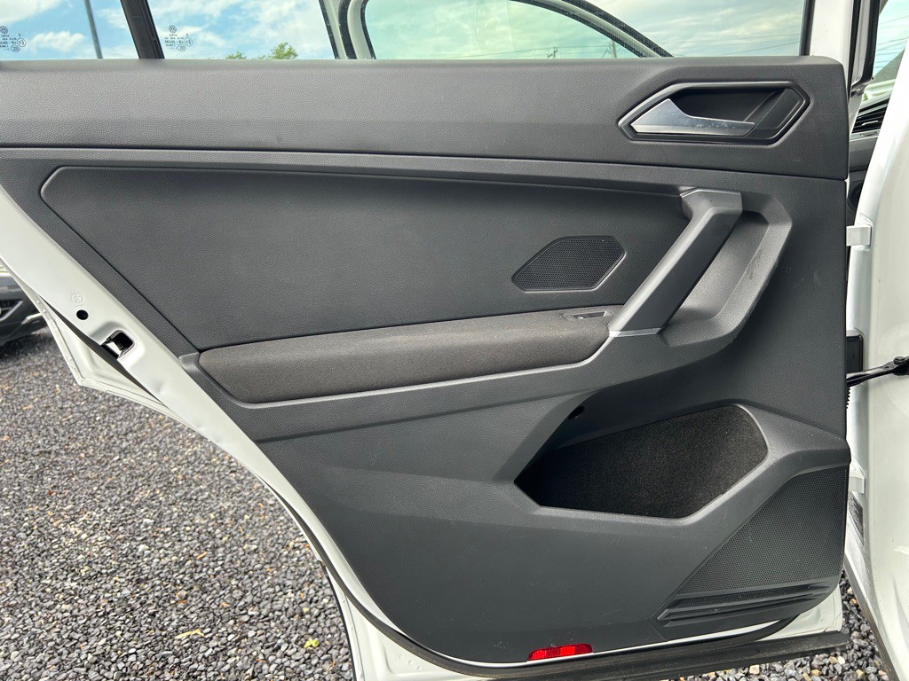2018 Volkswagen Tiguan Image 22