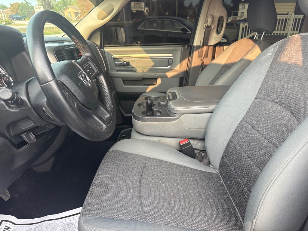 2019 RAM 1500 Image 5