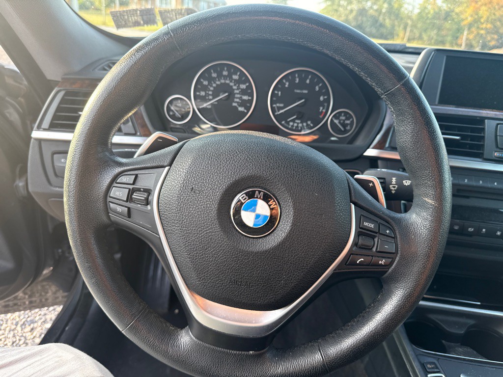 2014 BMW 3 Series Image 6