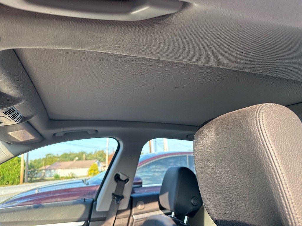 2014 BMW 3 Series Image 8