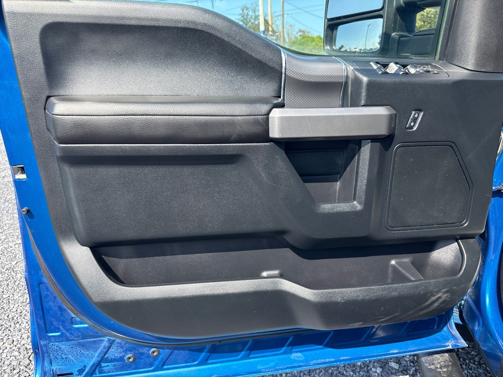 2017 Ford F-150 Image 6