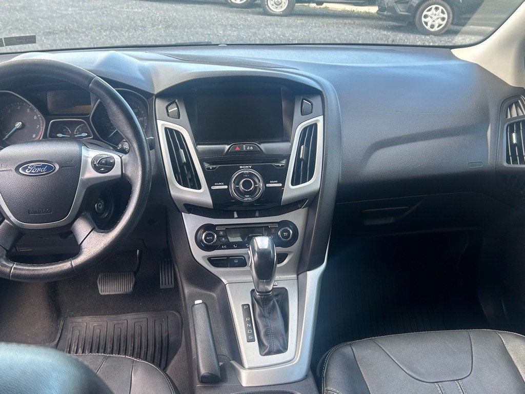 2014 Ford Focus Image 5
