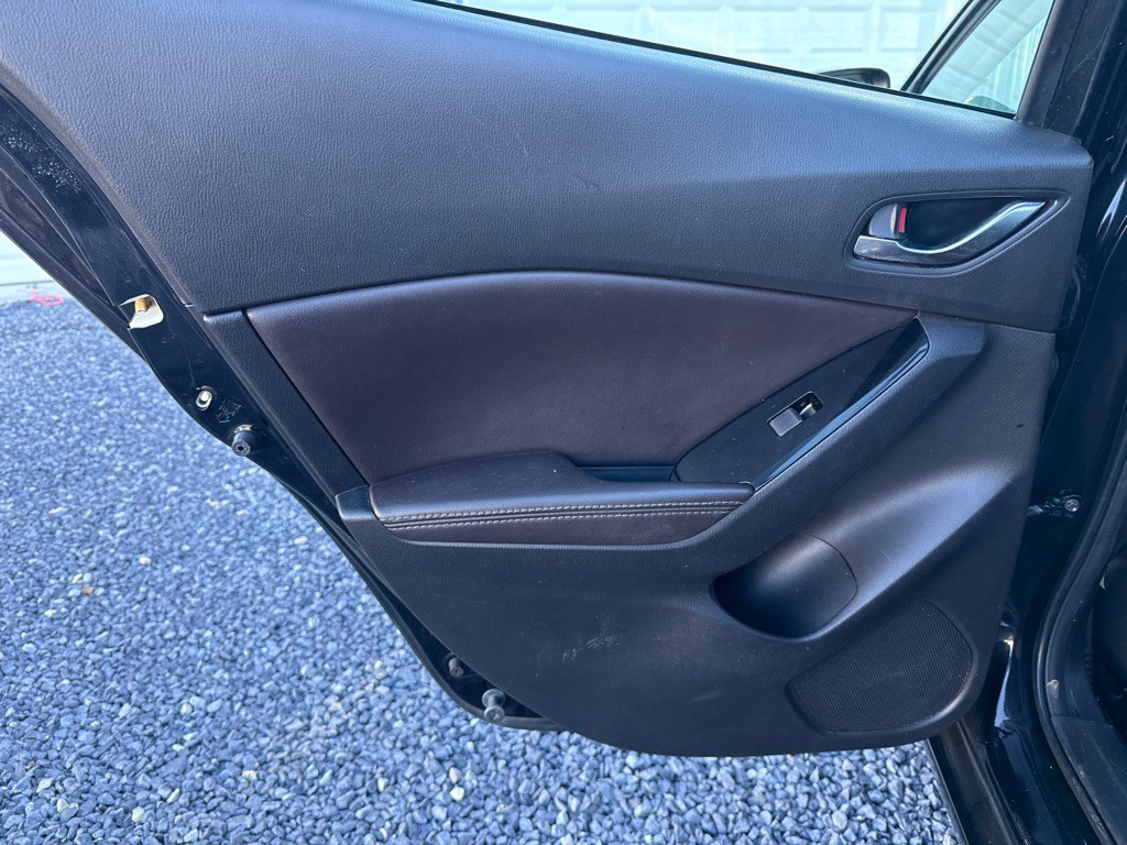 2017 Mazda Mazda3 Image 7