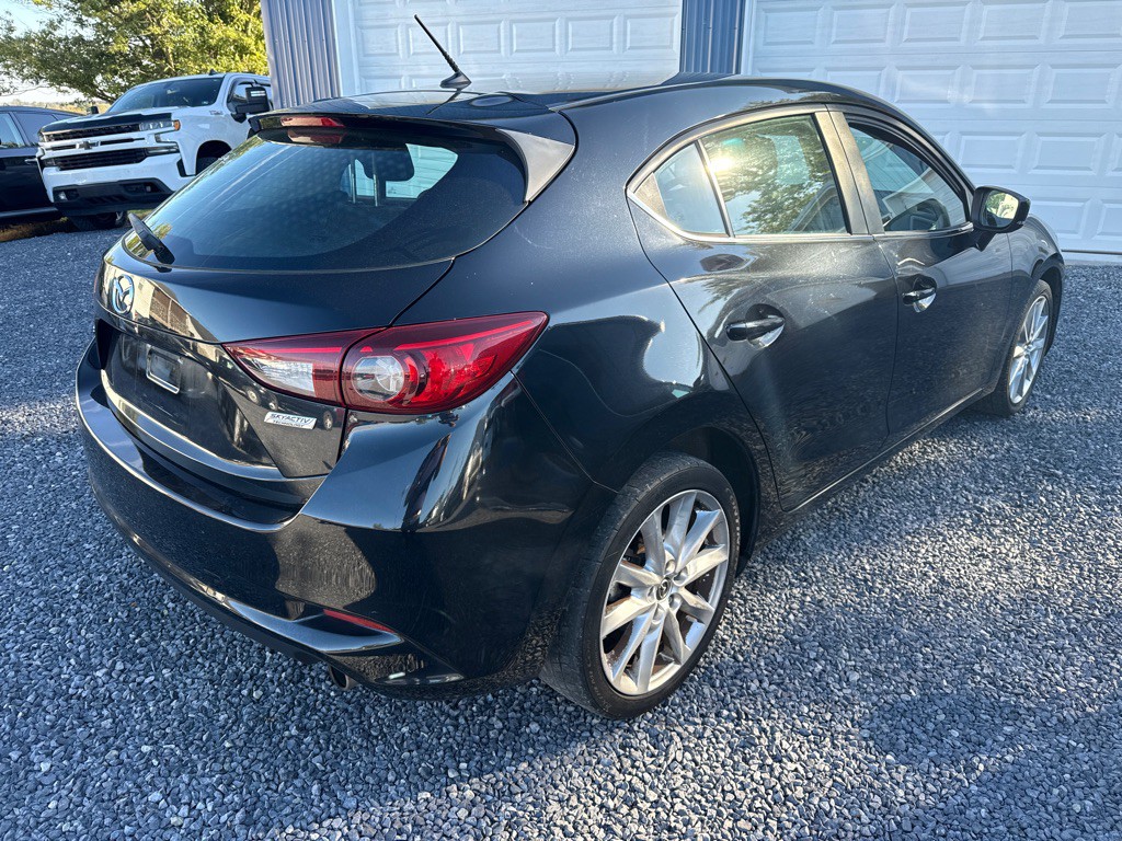 2017 Mazda Mazda3 Image 10