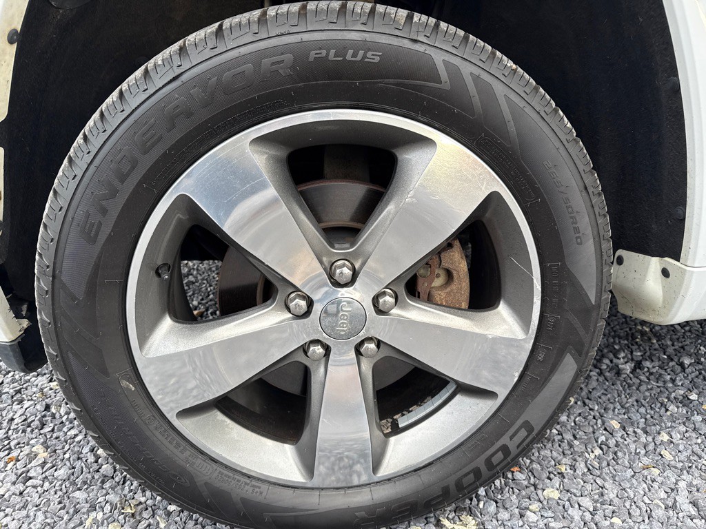 2016 Jeep Grand Cherokee Image 3