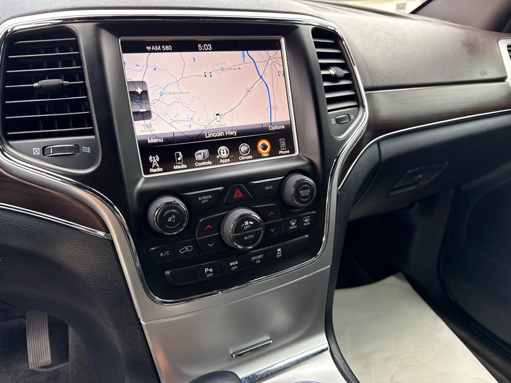 2016 Jeep Grand Cherokee Image 9