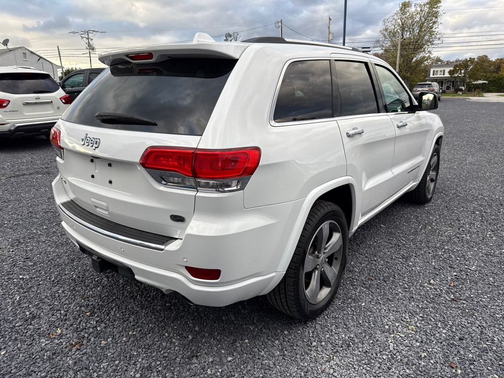 2016 Jeep Grand Cherokee Image 19