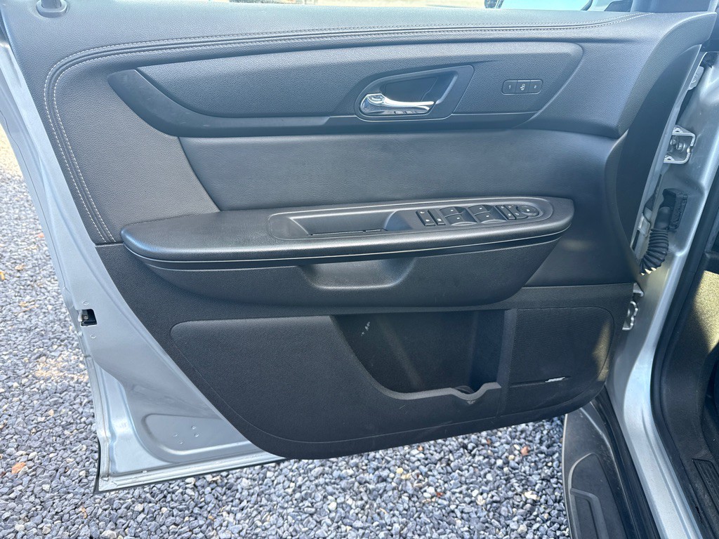 2016 Chevrolet Traverse Image 4