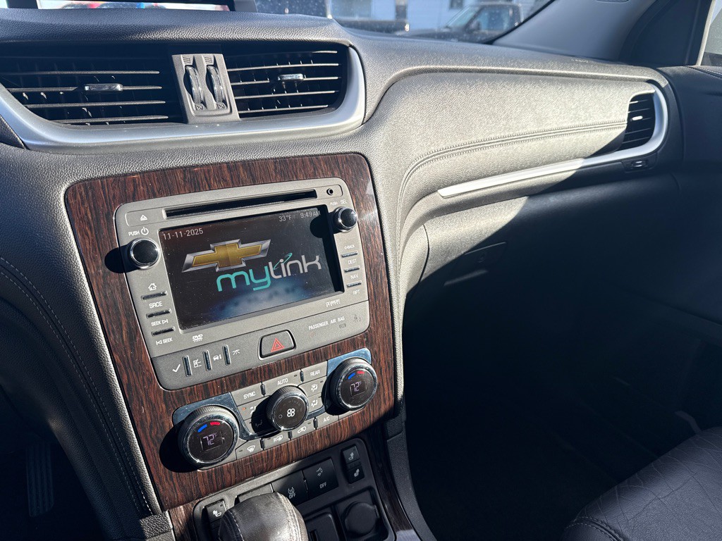2016 Chevrolet Traverse Image 8