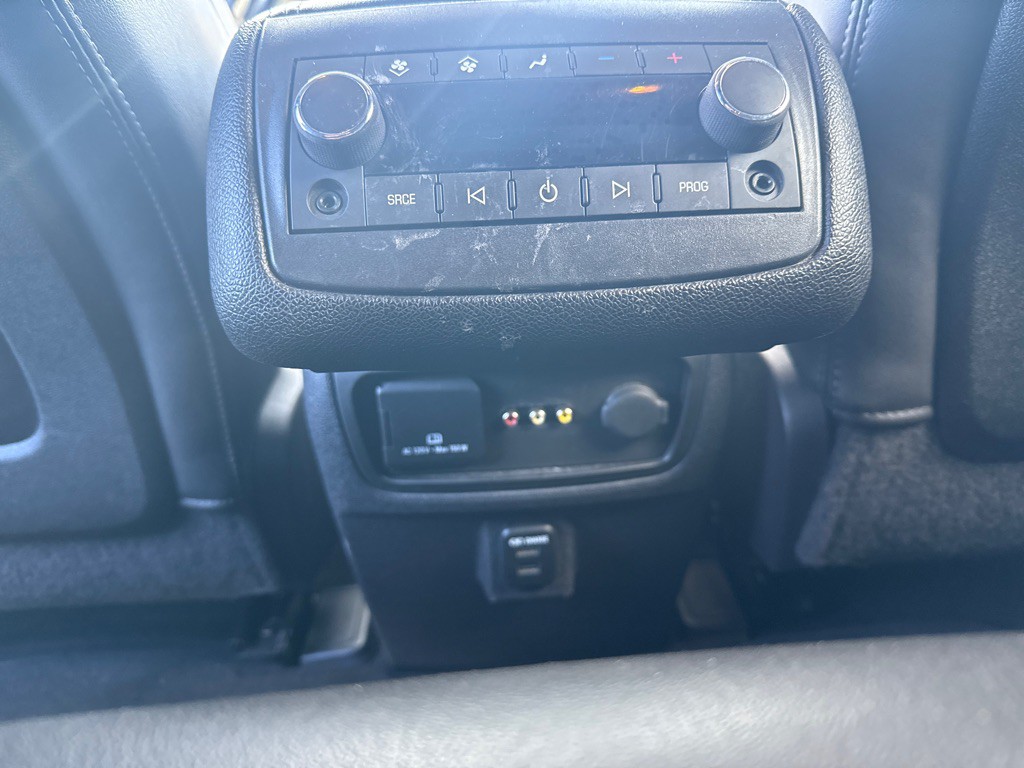 2016 Chevrolet Traverse Image 15