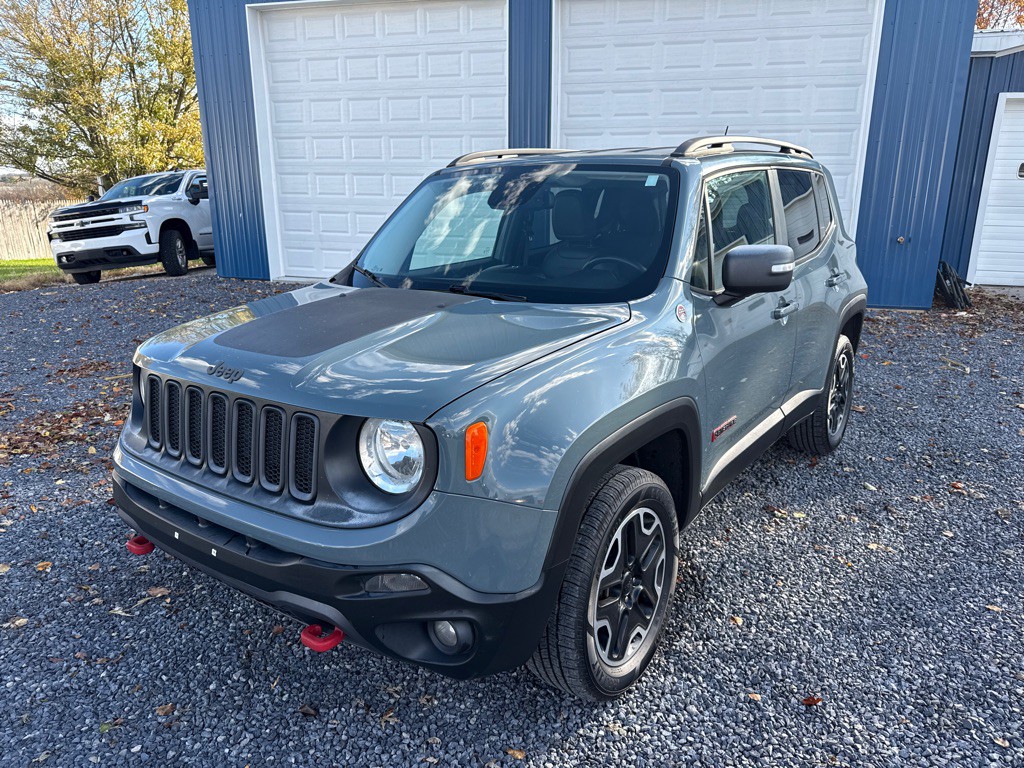 2016 Jeep Renegade Image 1
