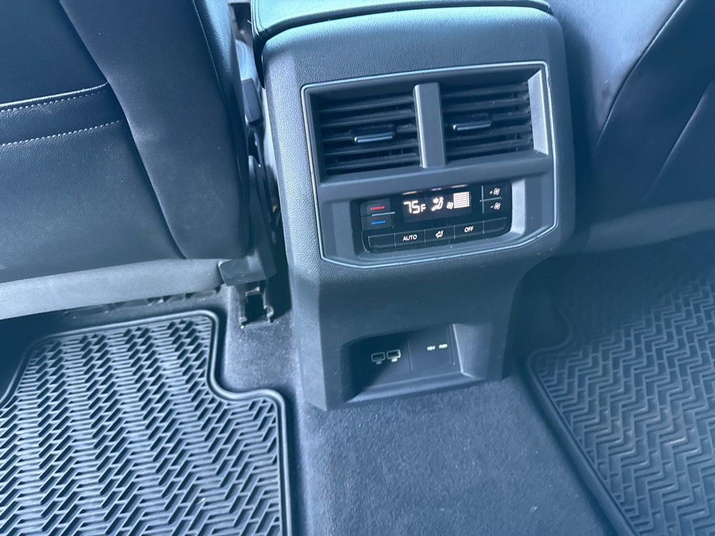 2018 Volkswagen Atlas Image 12