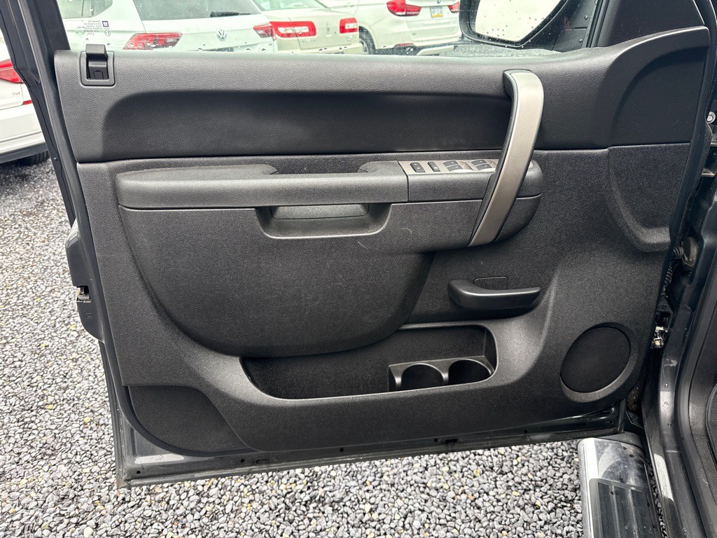 2011 GMC Sierra Image 4