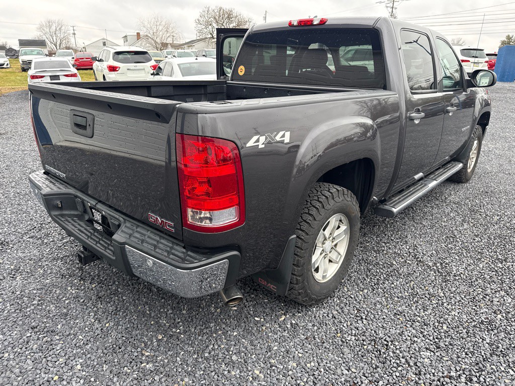 2011 GMC Sierra Image 13