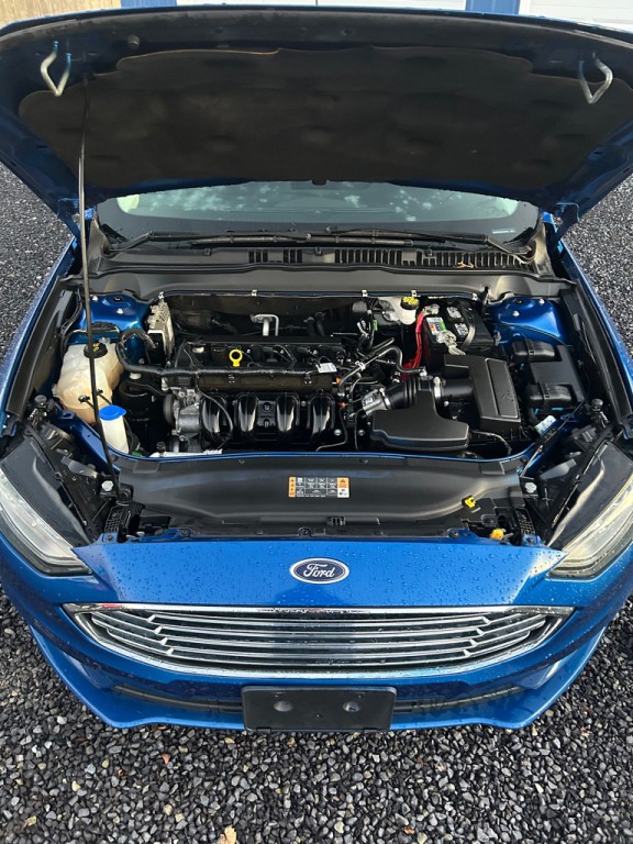 2018 Ford Fusion Image 2