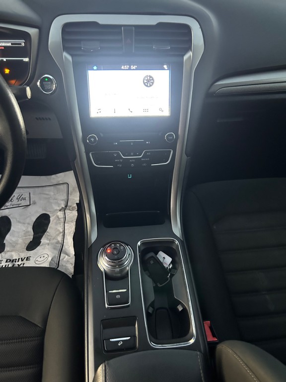 2018 Ford Fusion Image 9