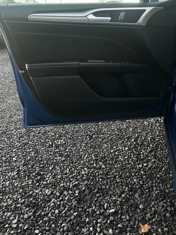 2018 Ford Fusion Image 10