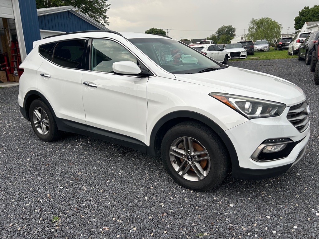 2017 Hyundai Santa Fe Image 6