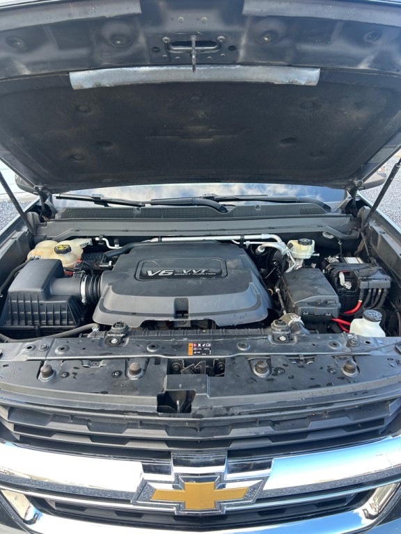 2016 Chevrolet Colorado Image 2