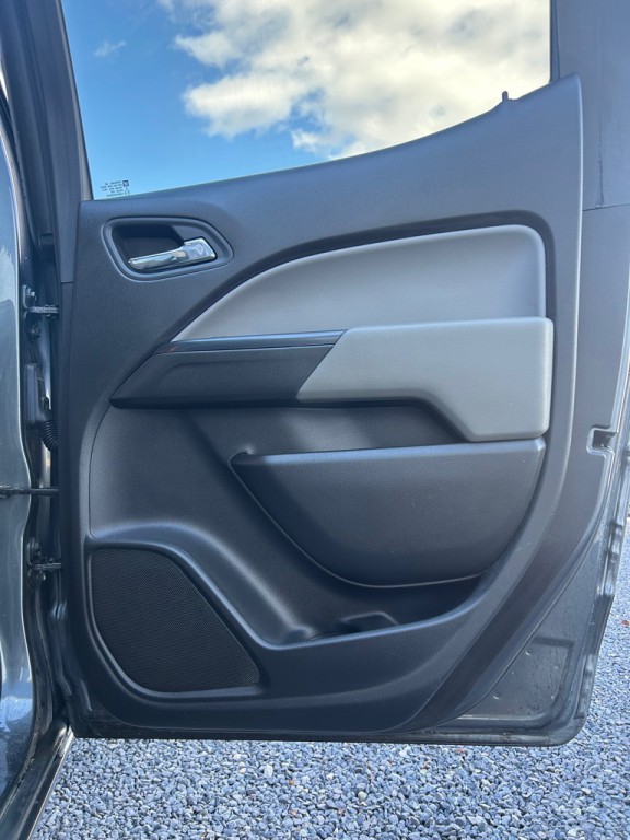 2016 Chevrolet Colorado Image 12
