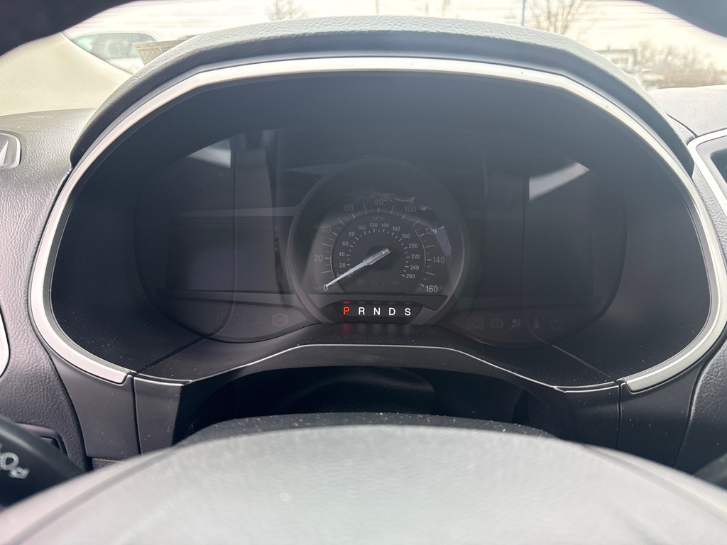 2017 Ford Edge Image 6